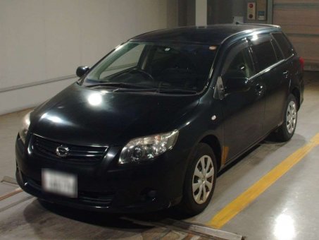 Toyota Corolla Fielder 2010 год (в наличии)