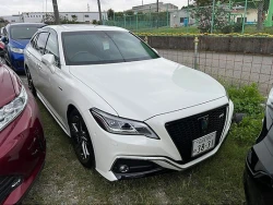 Toyota Crown 5