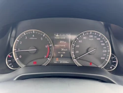 Lexus RX300 3