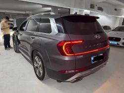 Hyundai Santa Fe 1
