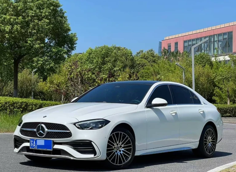 Mercedes-Benz C-Class C260