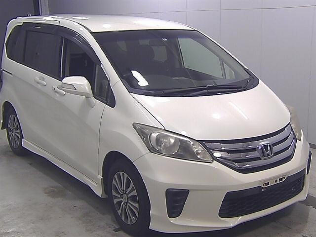 Honda Freed 2012 год (продан)